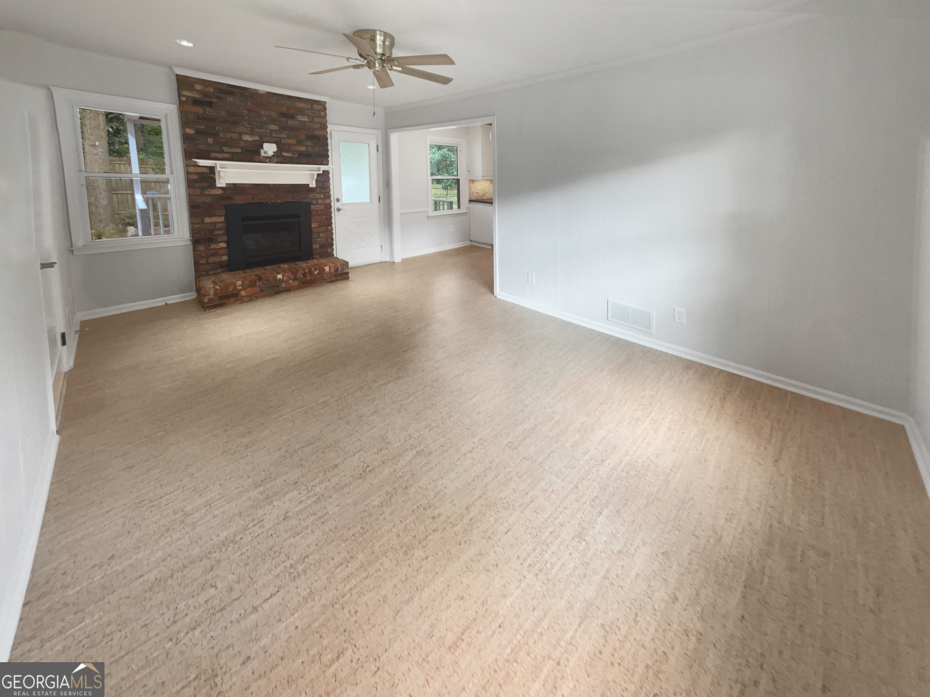4023 Oak Crest DR