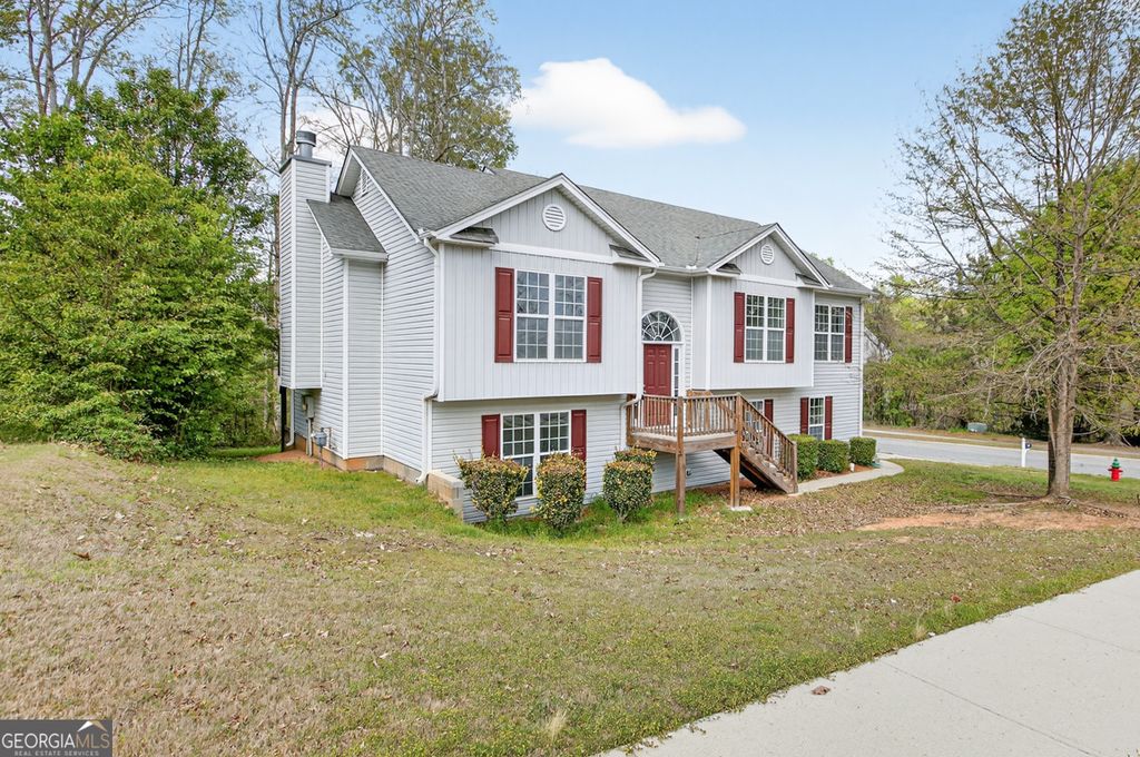 Photo of 1301 Dianne Way, Winder, GA 30680 (MLS # 10723743)