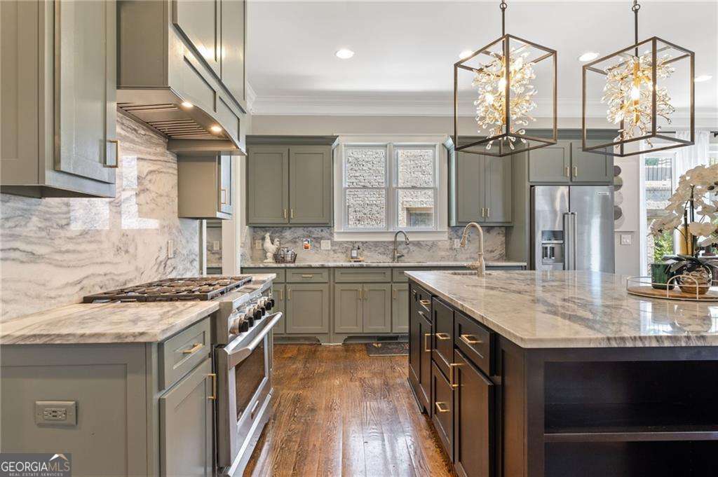 3834 Chamblee Dunwoody RD