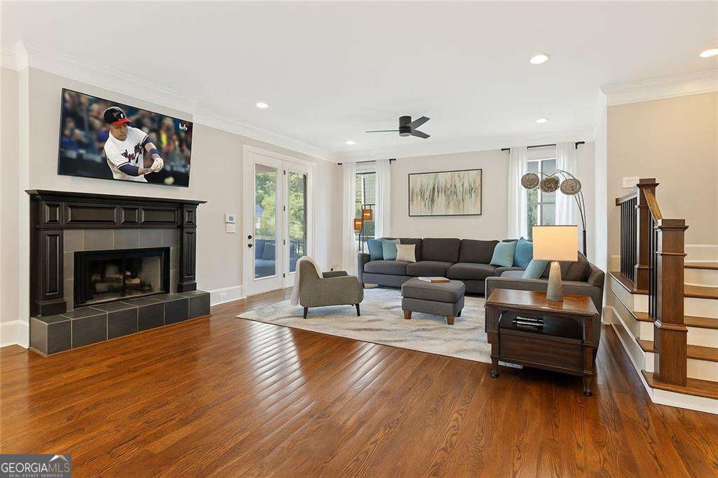 3834 Chamblee Dunwoody RD