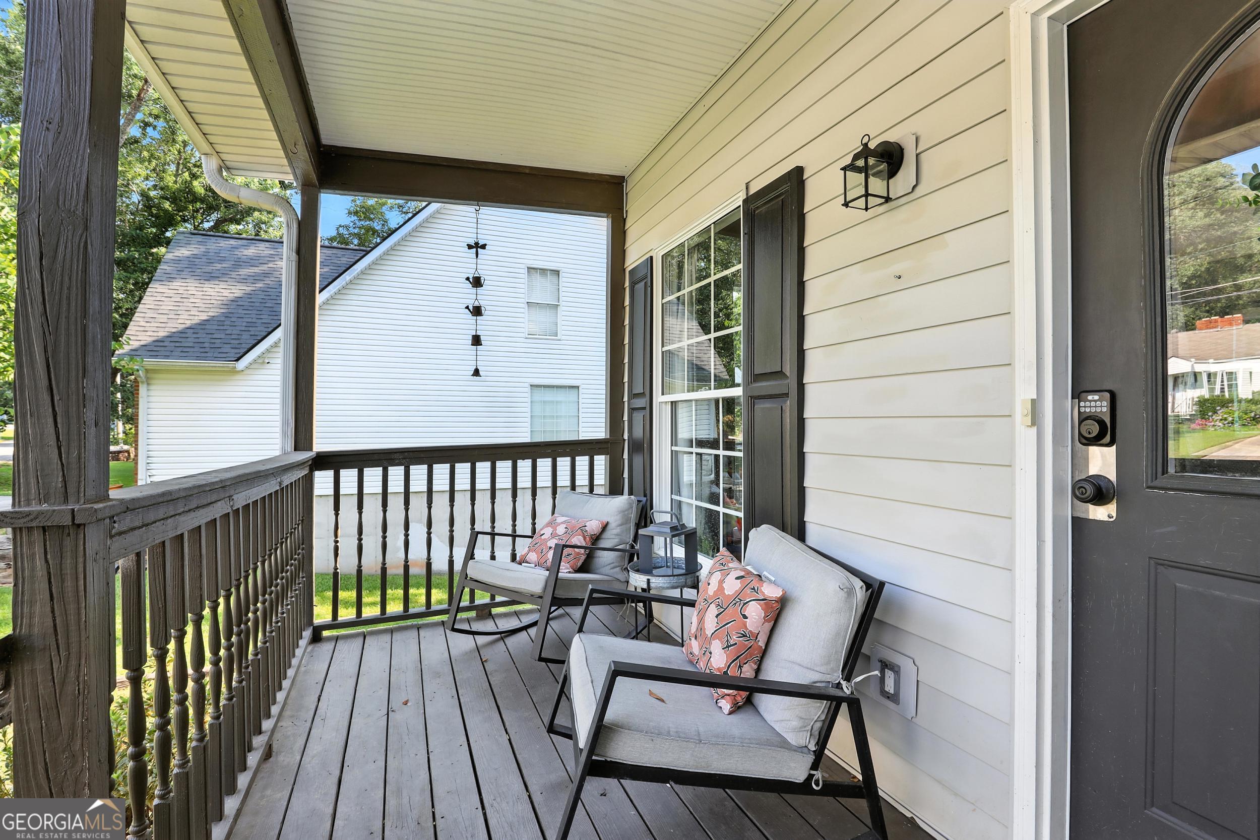 67 Woodlawn DR