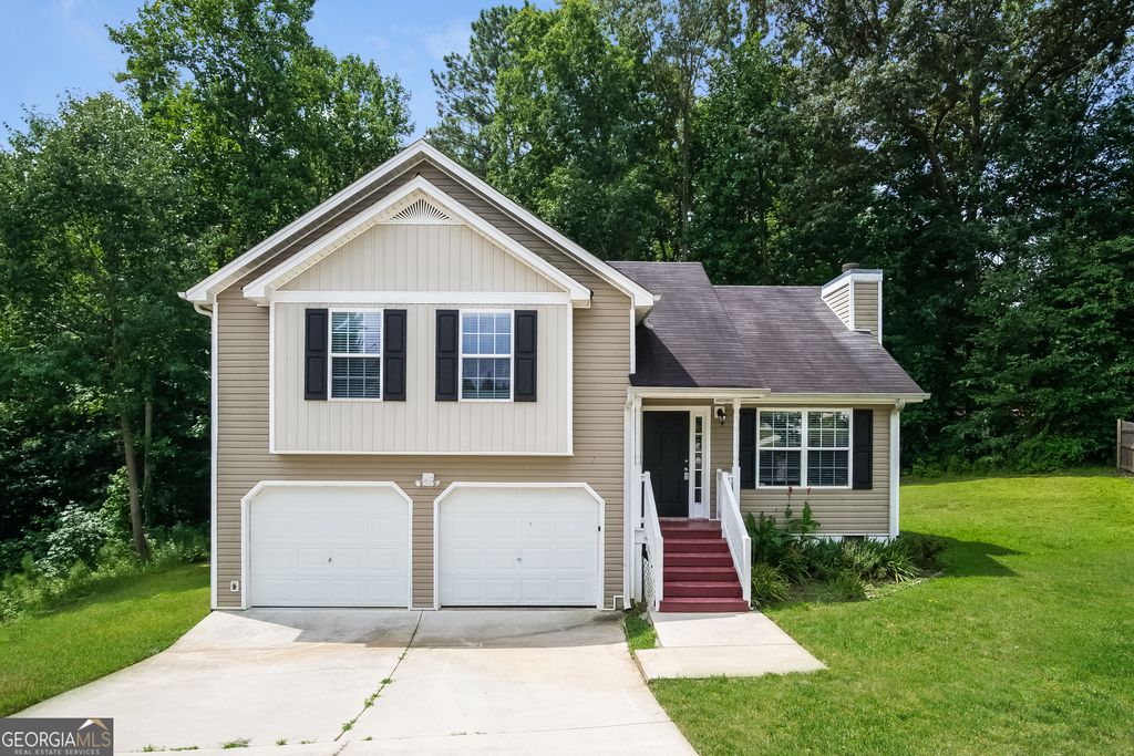 Photo of 133 Danville Trail, Dallas, GA 30132 (MLS # 10661475)