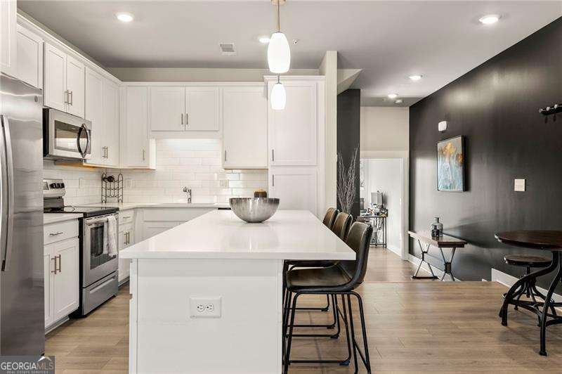 2030 Main ST NW 207