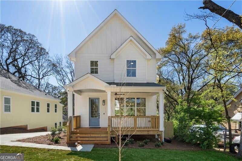 Photo of 1901 Browns Mill Road SE, Atlanta, GA 30315 (MLS # 10781400)