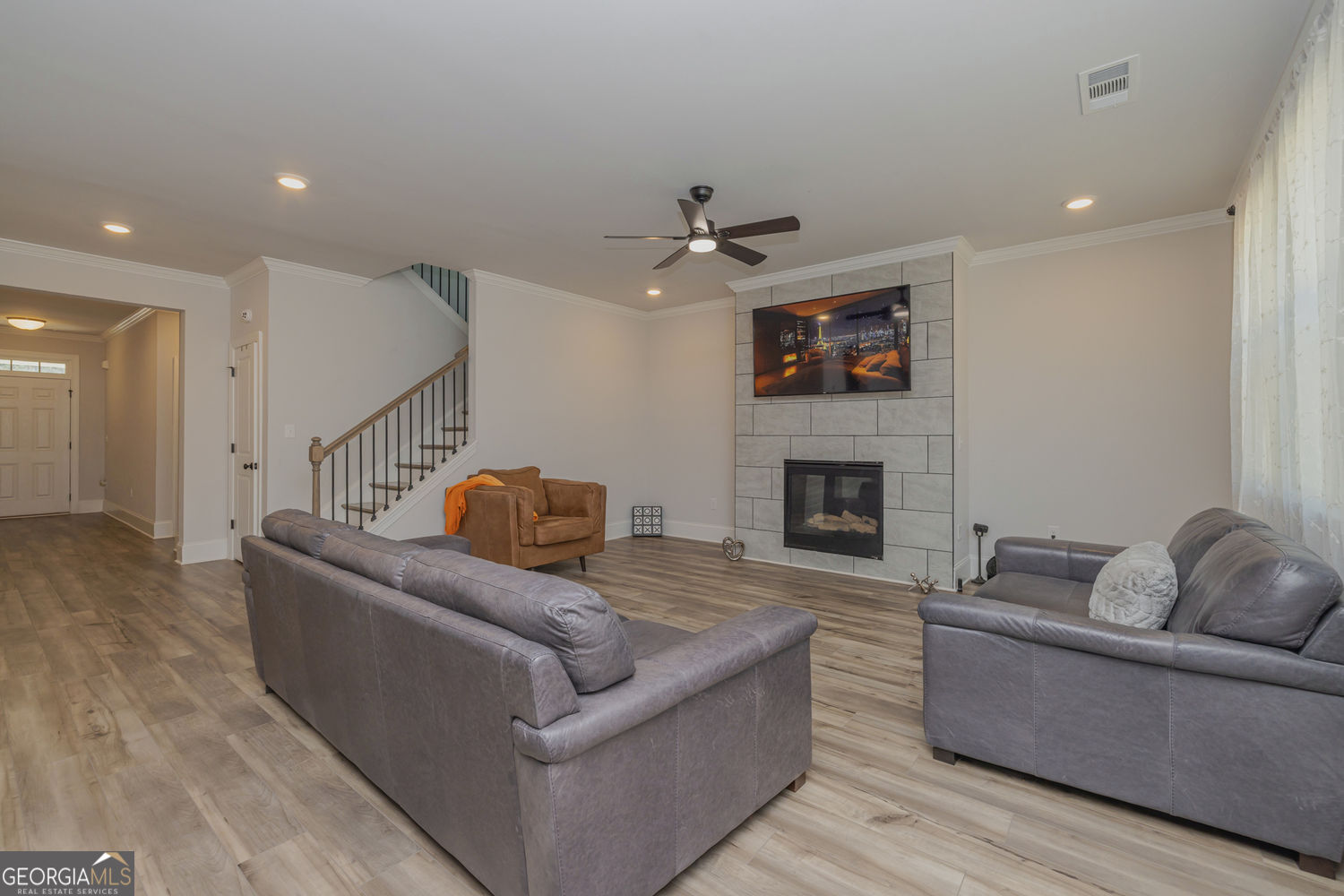 325 Caledonia CT