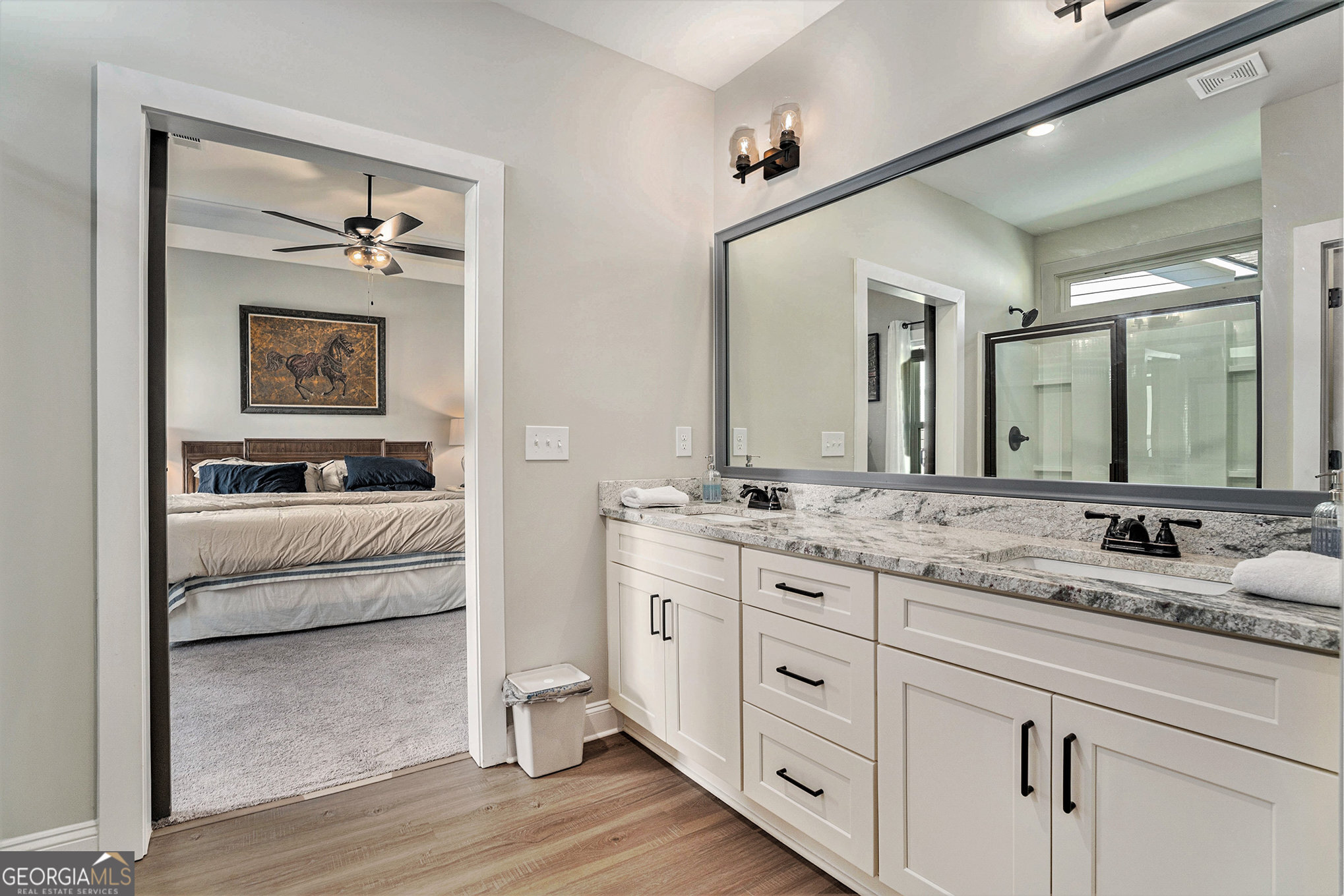 Creek Wood Park - Residential