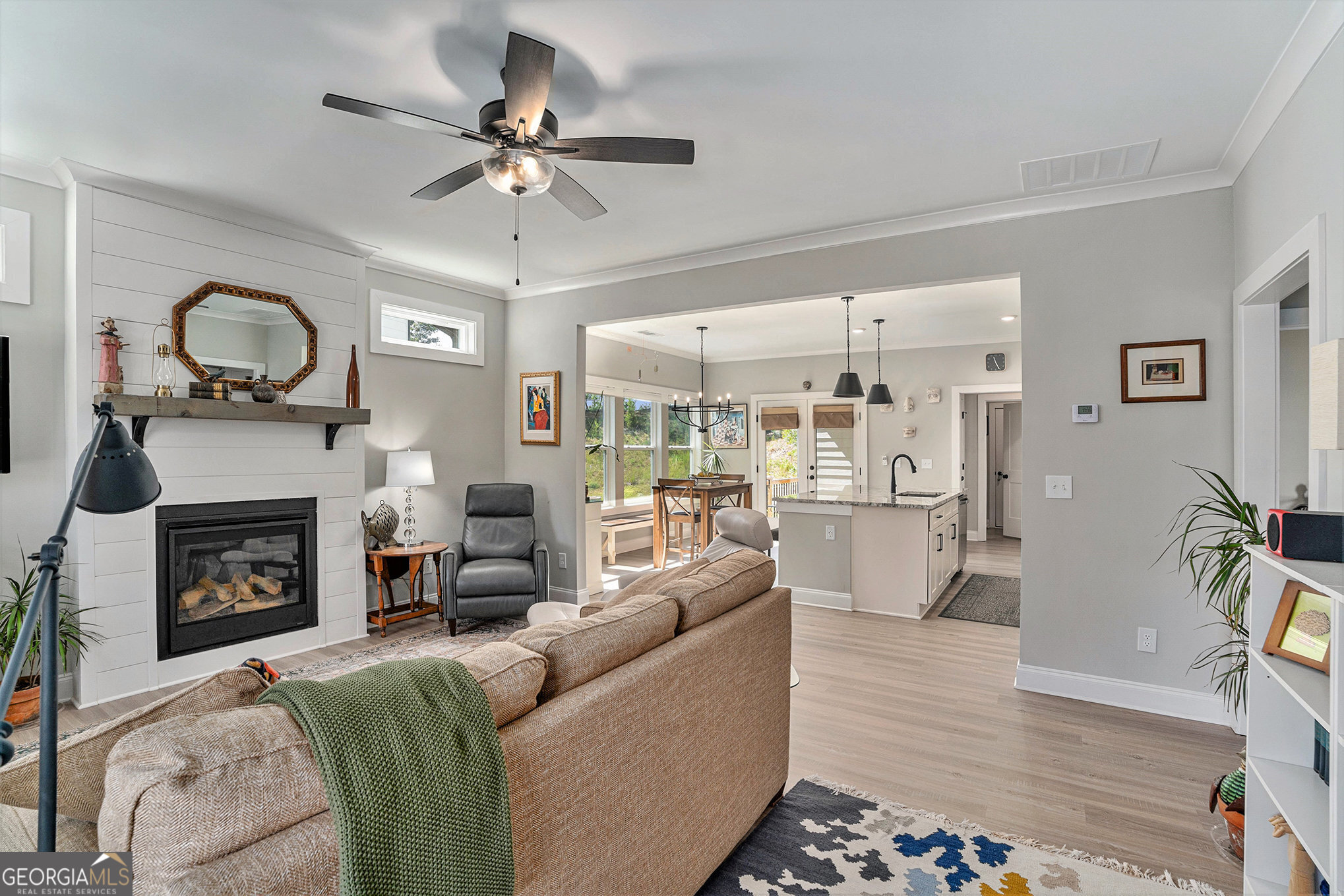 Creek Wood Park - Residential