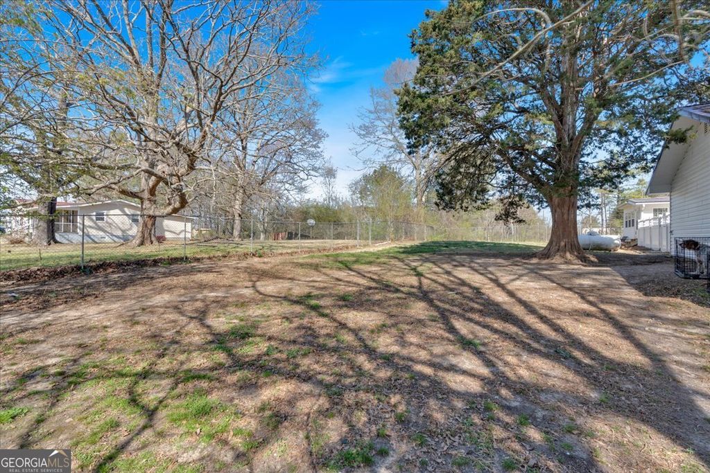 listing image 42