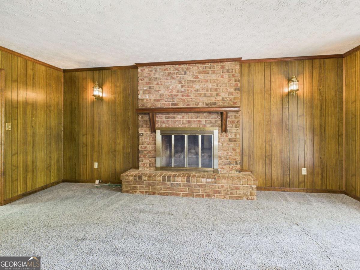 1271 Hollow Creek LN