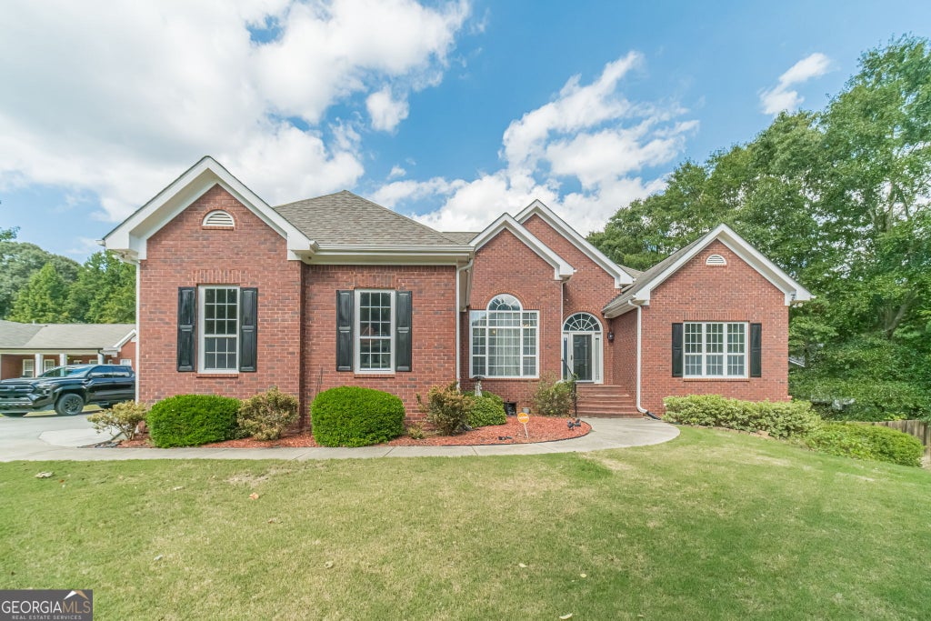 Photo of 1855 Dartford Way, Hoschton, GA 30548 (MLS # 10842105)