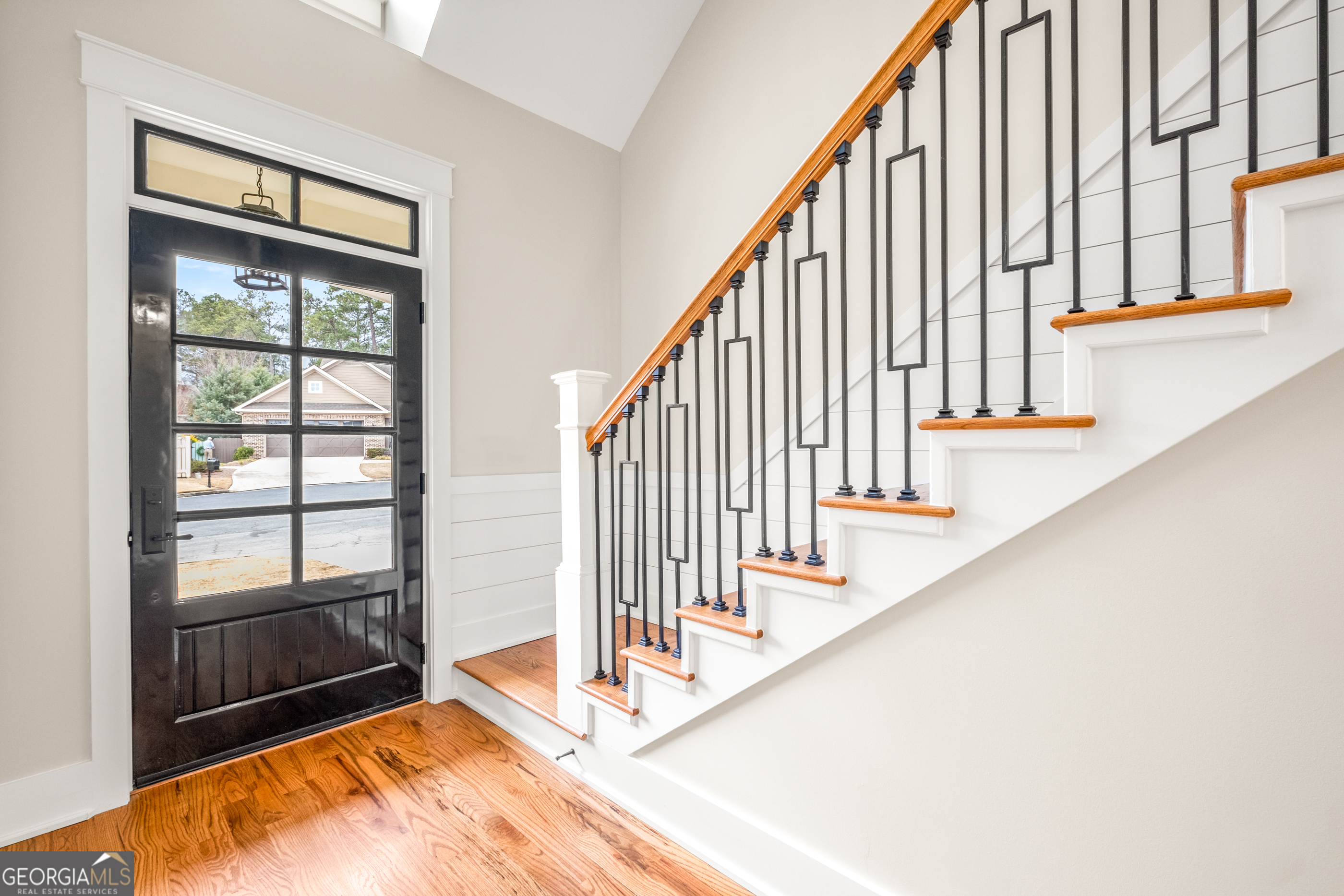 203 Oberon PL N