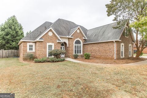 A home in Warner Robins