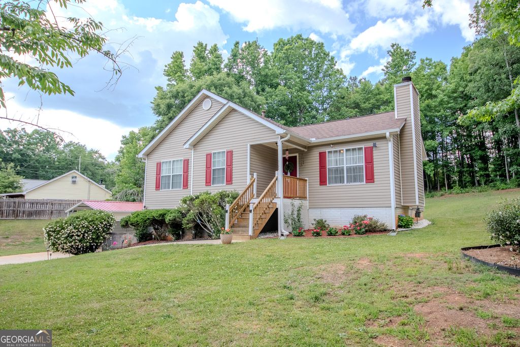 Photo of 198 Brenda Ellen Drive, Newnan, GA 30265 (MLS # 10766842)