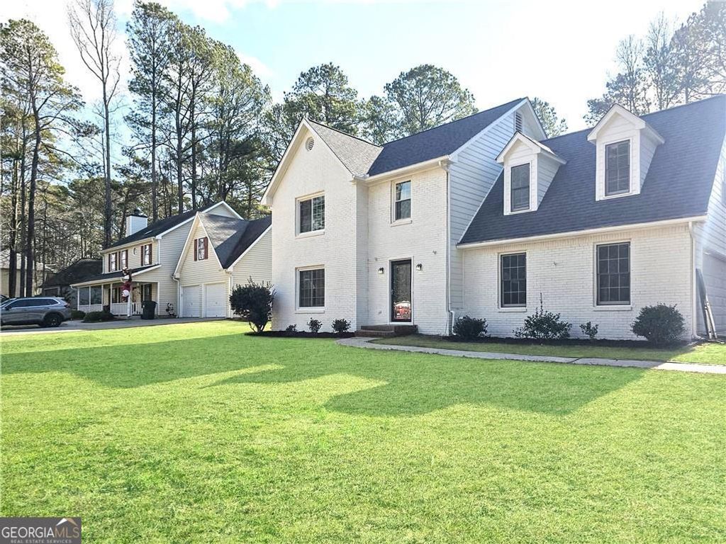 Photo of 170 Rockspray Ridge, Peachtree City, GA 30269 (MLS # 10726394)