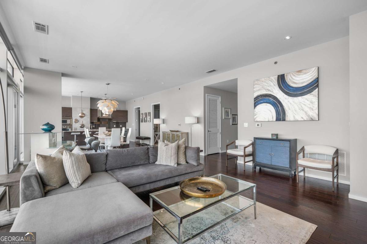 45 Ivan Allen Jr BLVD NW 2603