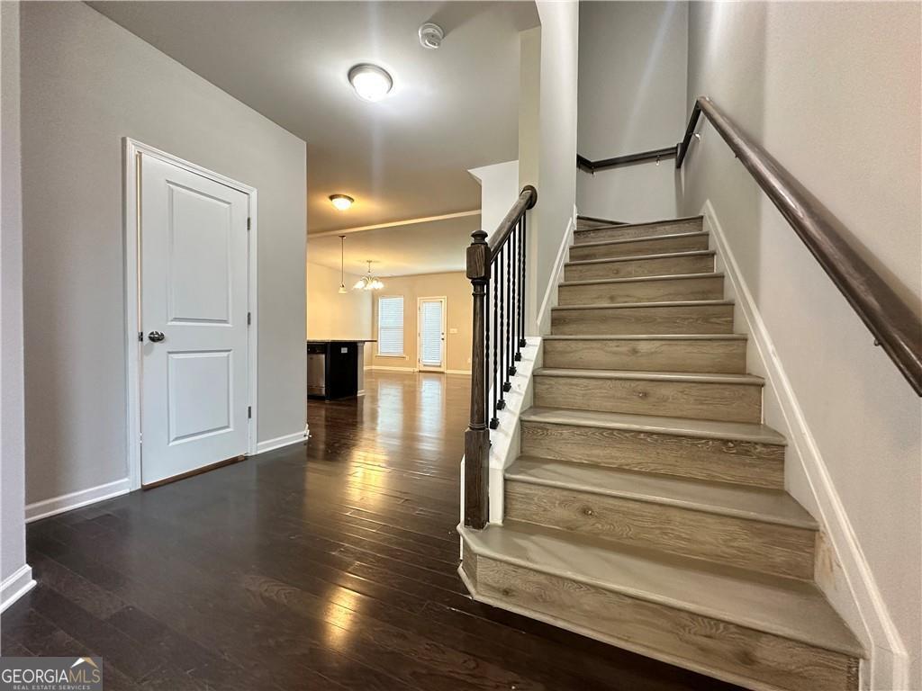 127 CHARCOAL IVES DR