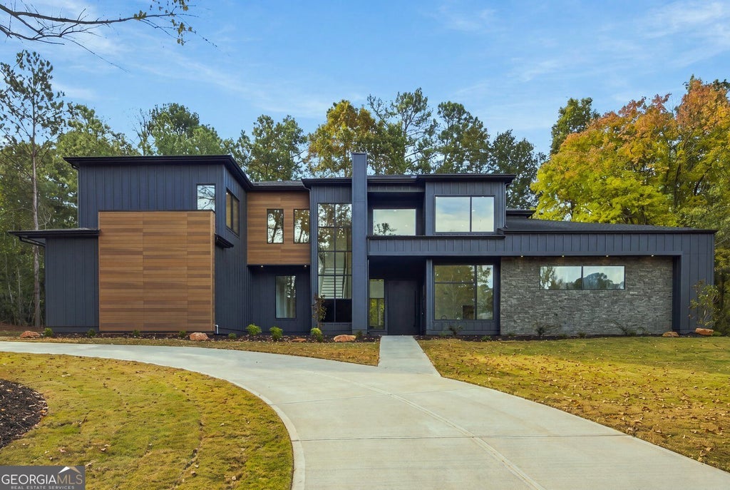 Photo of 7060 Bells Way, Fairburn, GA 30213 (MLS # 10881597)