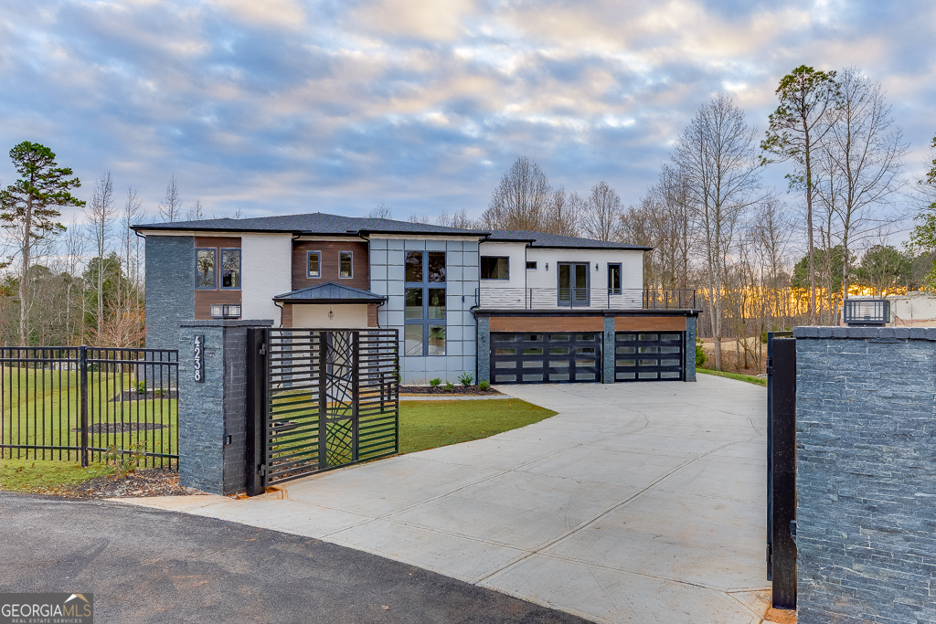 4238 Hamilton Mill RD