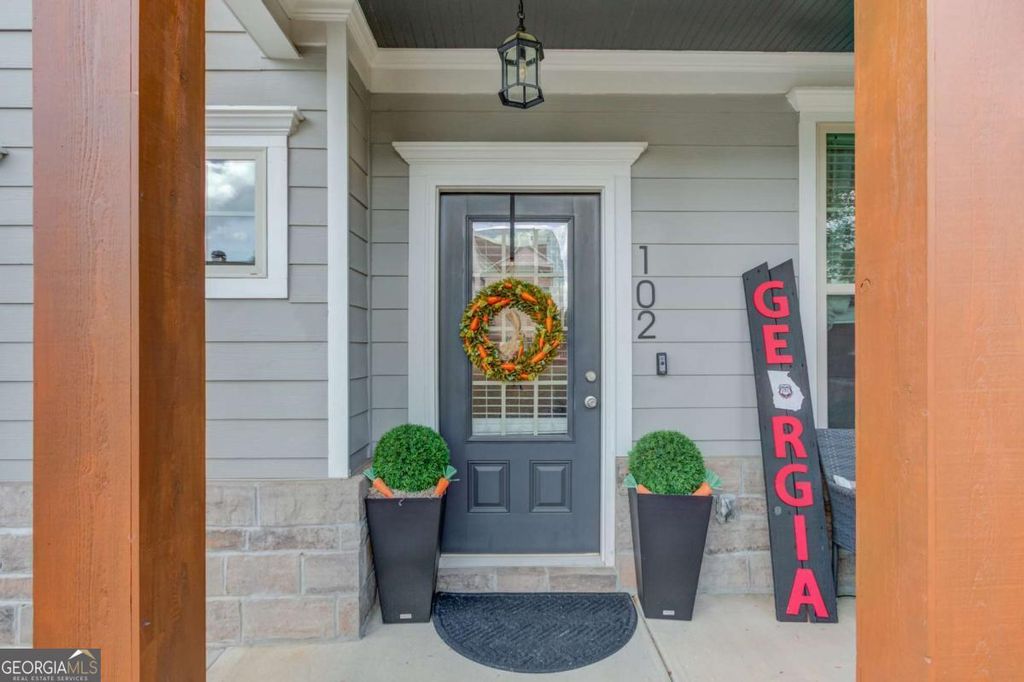 Photo of 102 Morris Creek Drive, Hoschton, GA 30548 (MLS # 10725029)