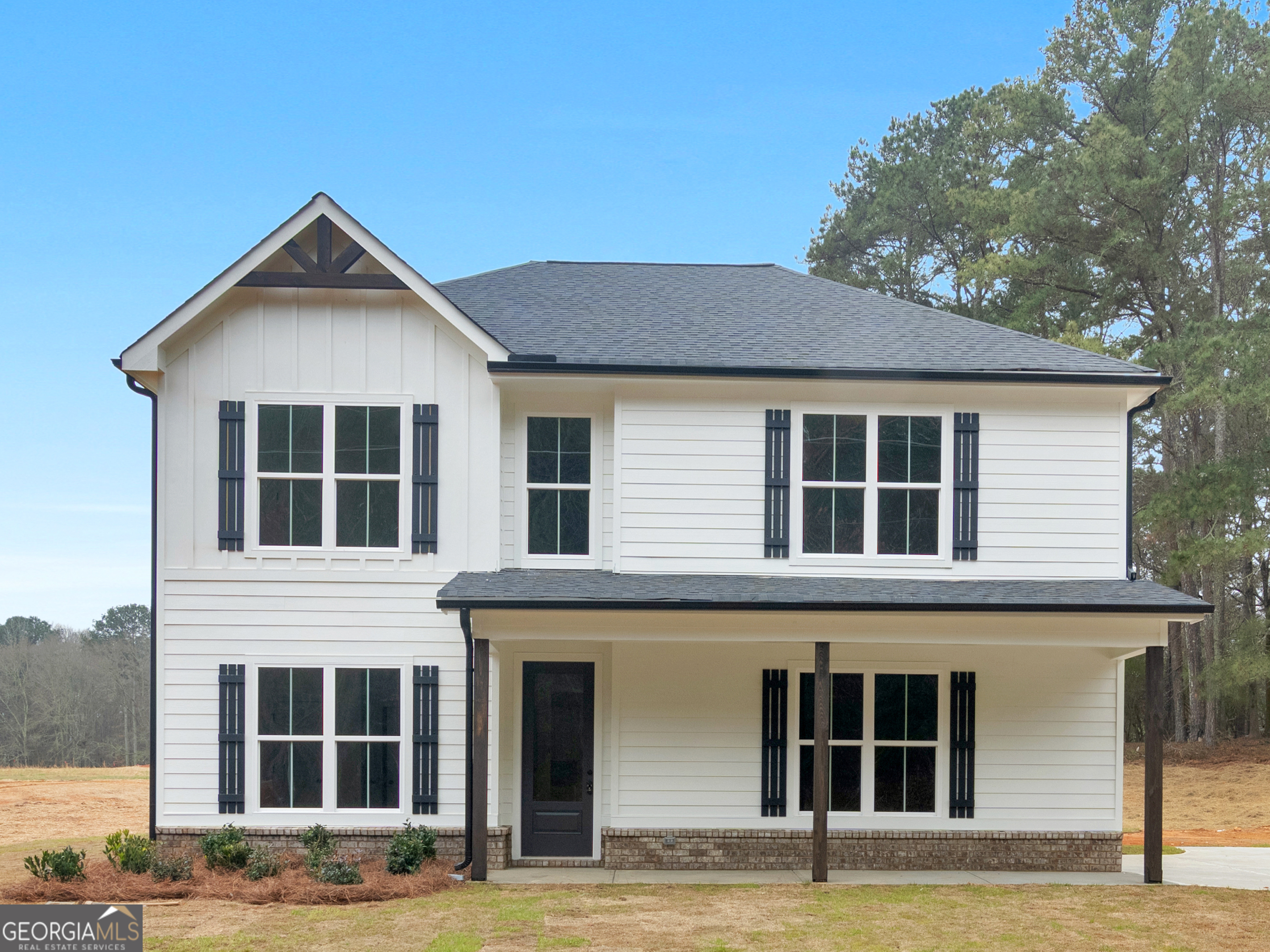 200 Loyd RD