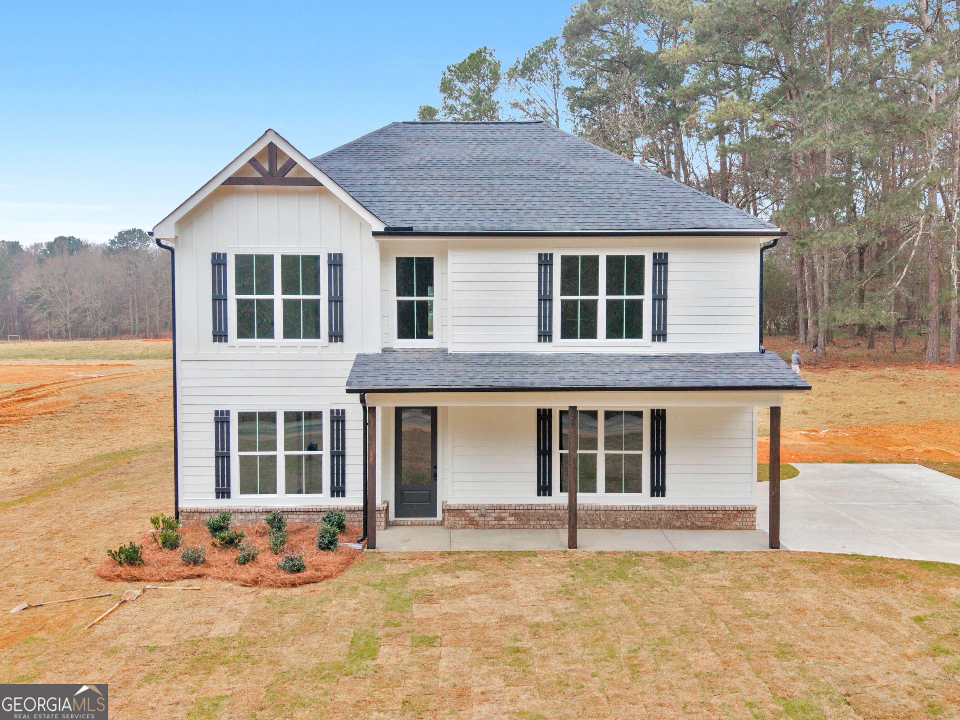 200 Loyd RD