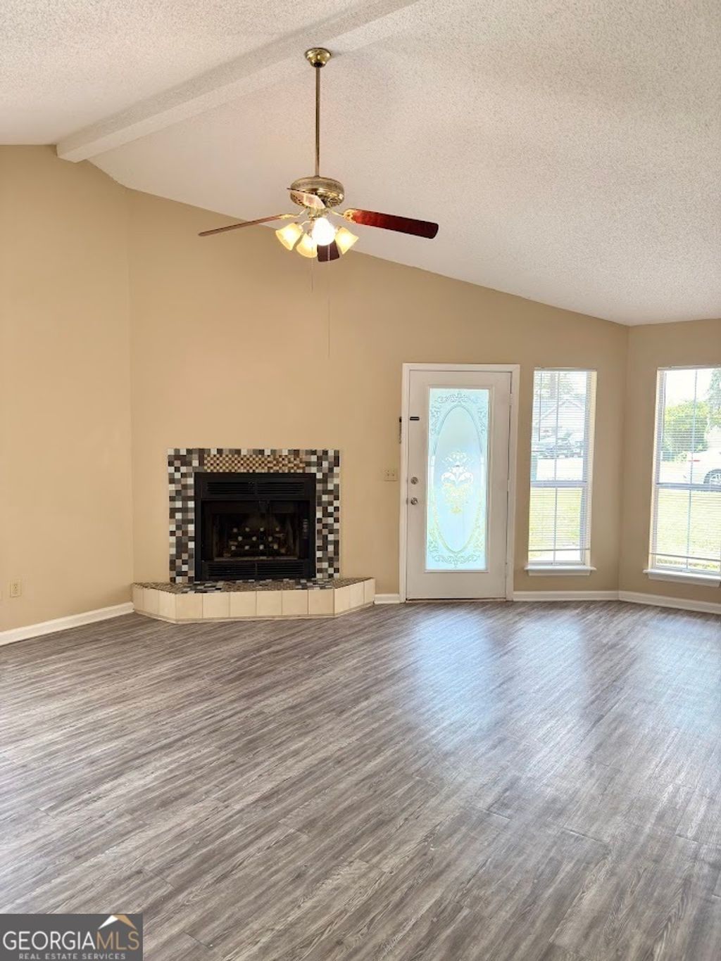 Photo of 114 Leeward Ct, Kingsland, GA 31548 (MLS # 10763734)