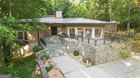 770 Kings WAY NW Atlanta GA 30327