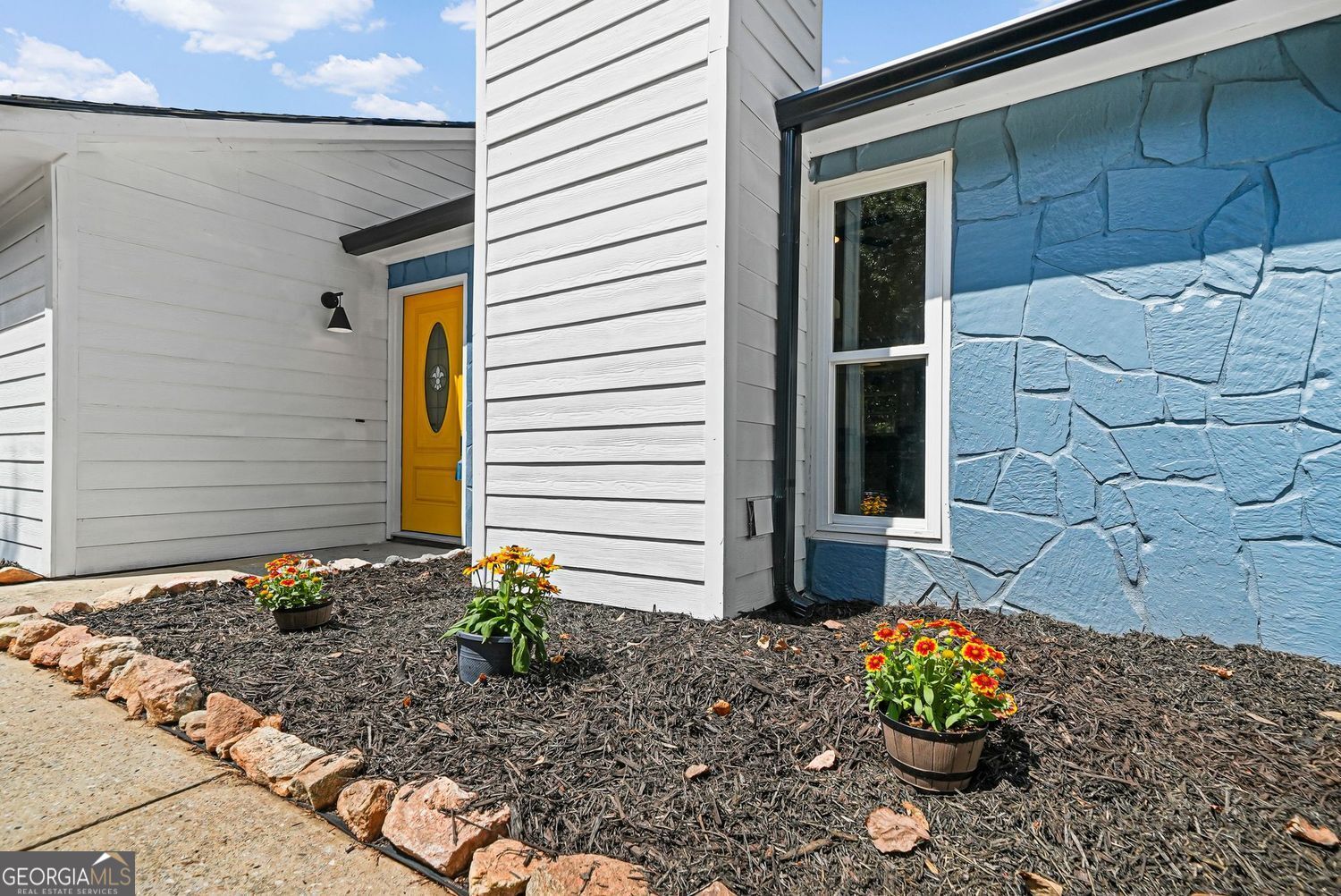 612 Towngate BLVD