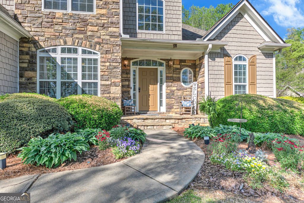 1366 Tamarack Lakes DR