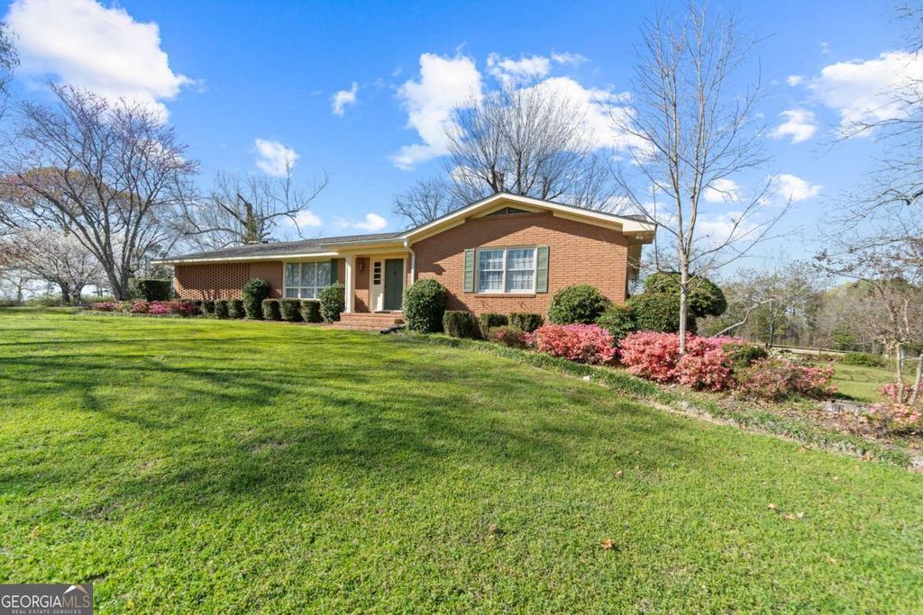 Photo of 56 Claymont Road, Mcintyre, GA 31054 (MLS # 10757341)