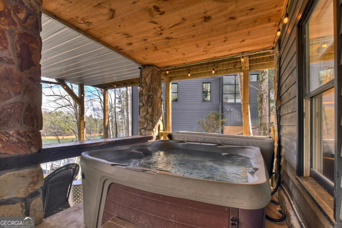 59 Chiefs Ln, Blue Ridge, GA, 30513, USA, 3 Bedrooms Bedrooms, ,3 BathroomsBathrooms,Residential,Active,59 Chiefs Ln,10732130