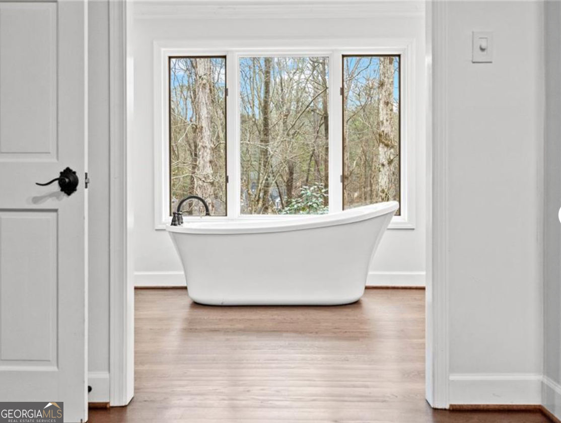 Atlanta, Georgia 30350, United States, 4 Bedrooms Bedrooms, ,4 BathroomsBathrooms,Residential,Active,159007