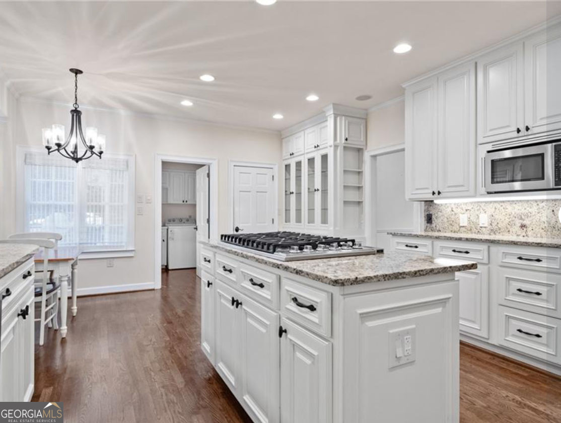 Atlanta, Georgia 30350, United States, 4 Bedrooms Bedrooms, ,4 BathroomsBathrooms,Residential,Active,159007