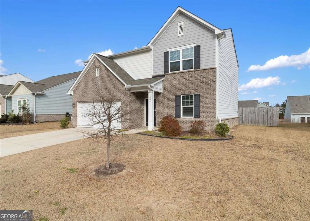 Photo of 4394 Kendrick Circle, Loganville, GA 30052 (MLS # 10662867)