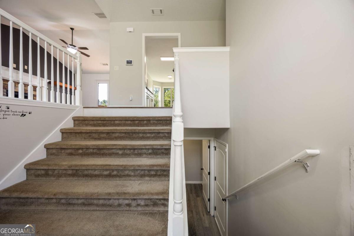 1529 Blakewood TRL