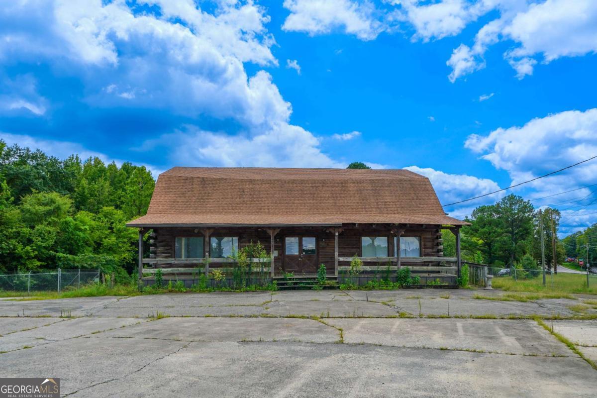 2282 Highway 411 NE