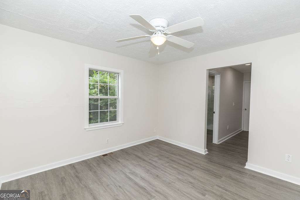 1628 Cecile AVE SE A & B