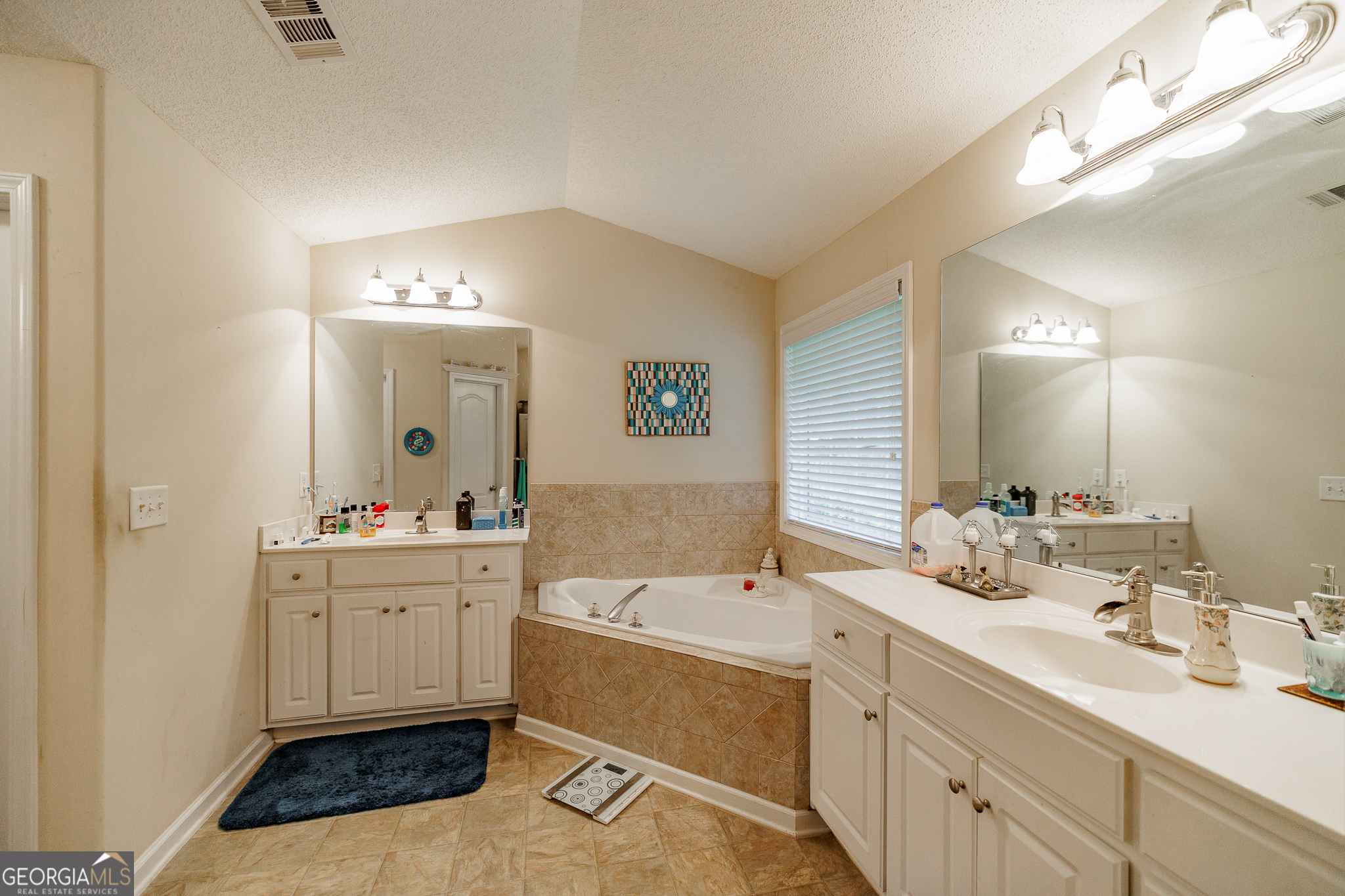 River Mist Plantation - Residential
