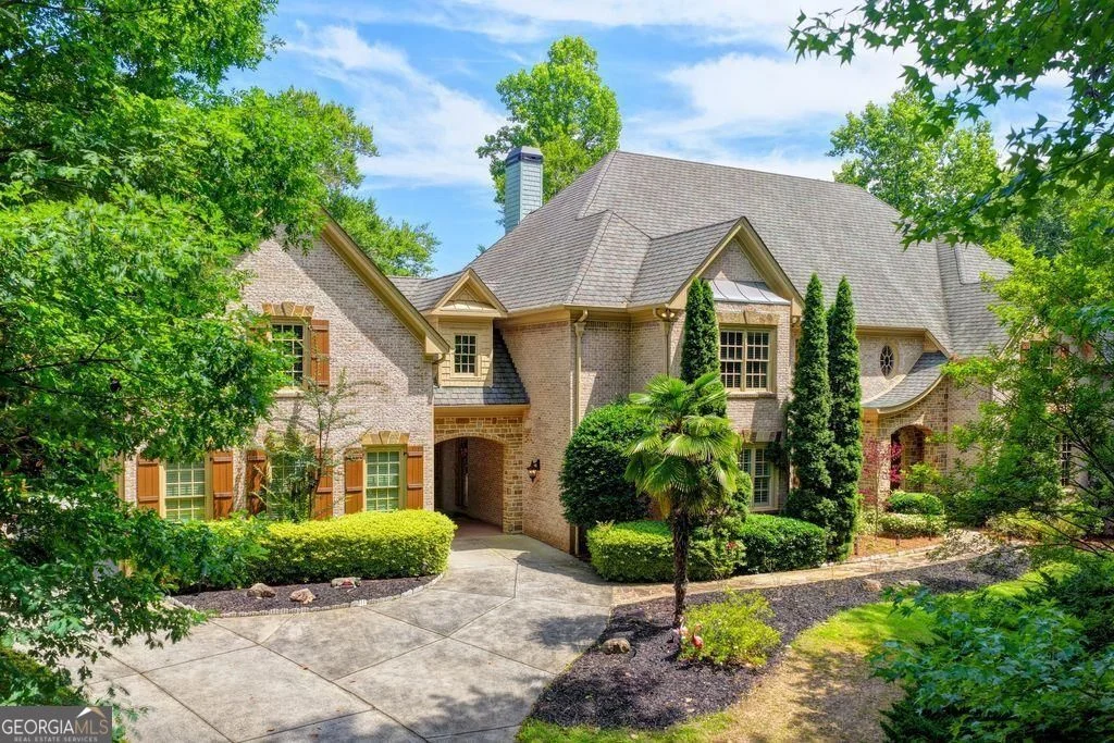5505 Long Island Drive