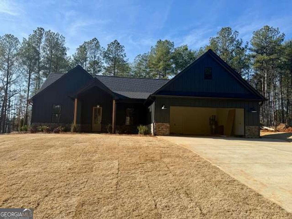 Photo of 716 Presley Farm Parkway, Rockmart, GA 30153 (MLS # 10665083)