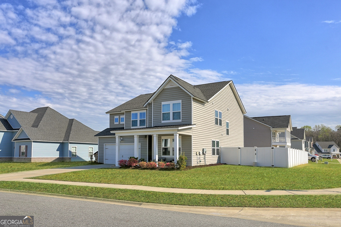 102 Franklins WALK
