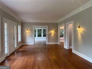 1098 Oakdale RD NE