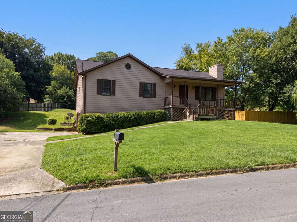 Photo of 3 Eden Drive NW, Rome, GA 30165 (MLS # 10817034)