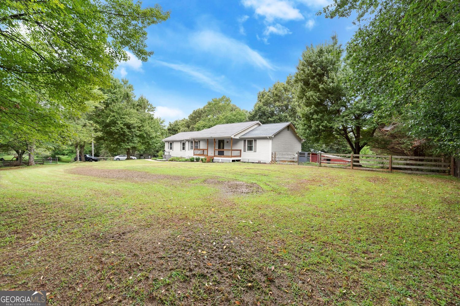 6288 Hawkins DR