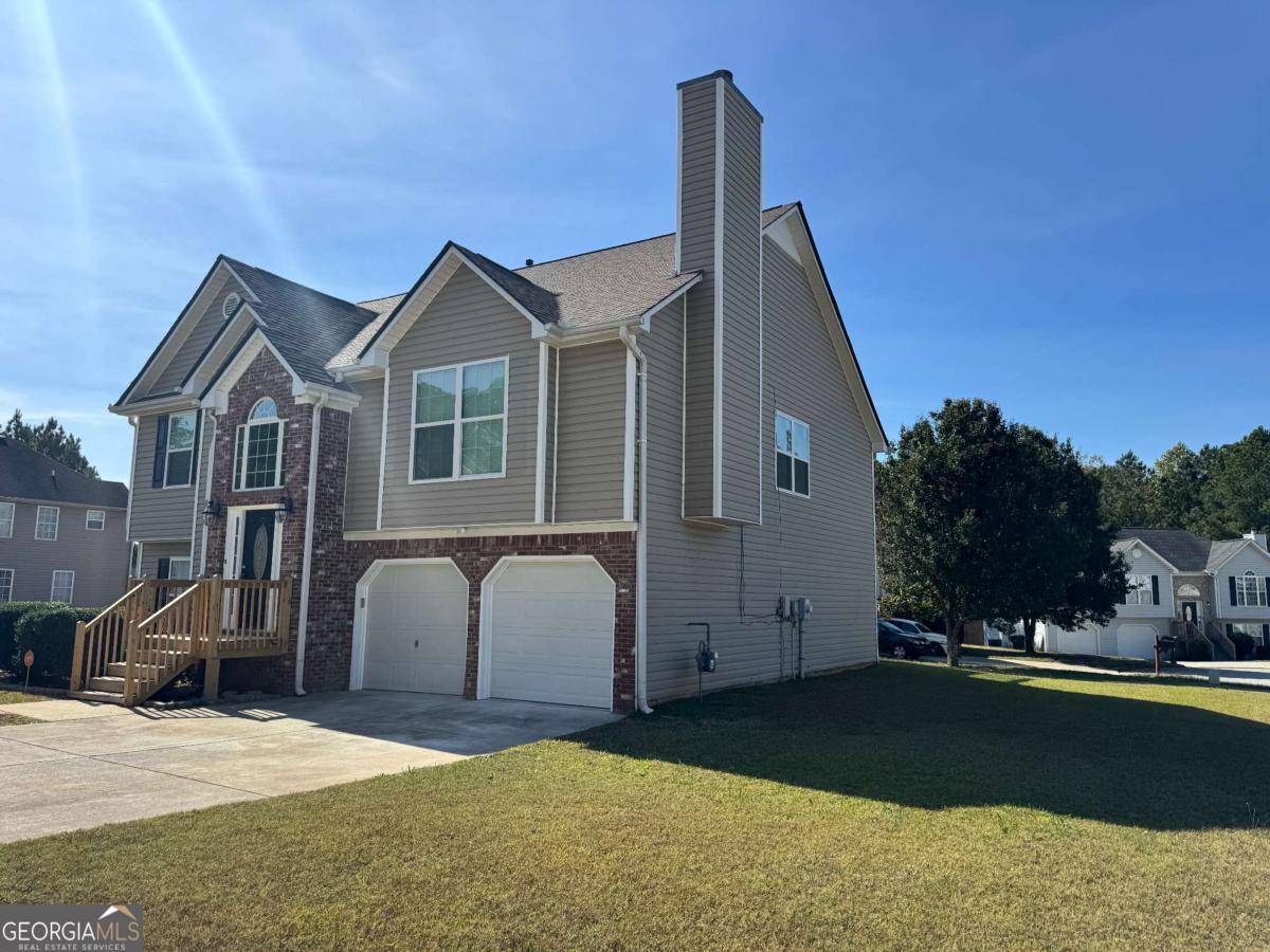 1121 Grove Trail PASS