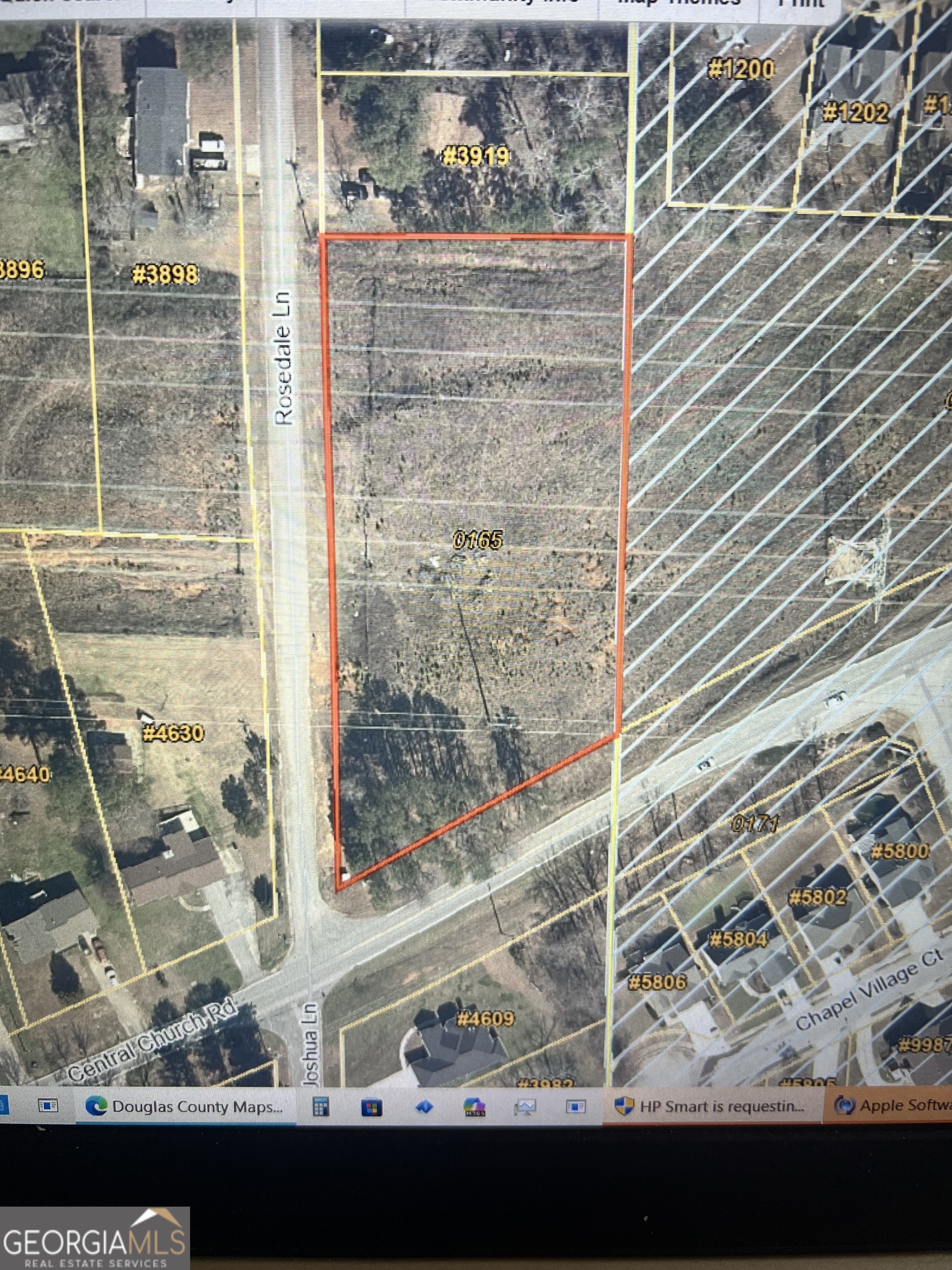 1.75 acre lot, very large pasture area, garden area or horses. Possible building lot, subject to set backs.