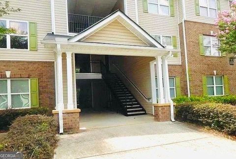 8302 FAIRINGTON RIDGE CIR Stonecrest GA 30038