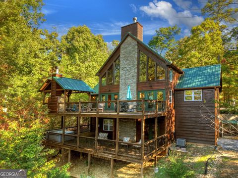 Photo of 113 Deer Hunter Trail, Blue Ridge, GA 30513 (MLS # 10628117)