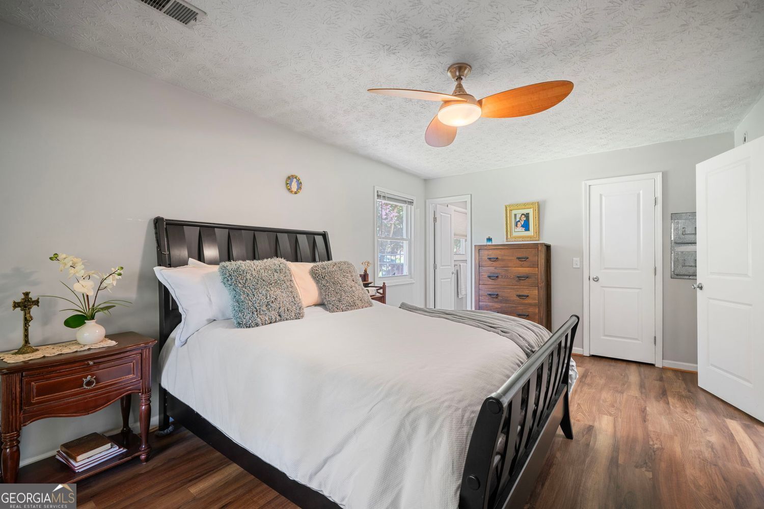 Suwanee, Georgia 30024, United States, 3 Bedrooms Bedrooms, ,2 BathroomsBathrooms,Residential,Active,192313