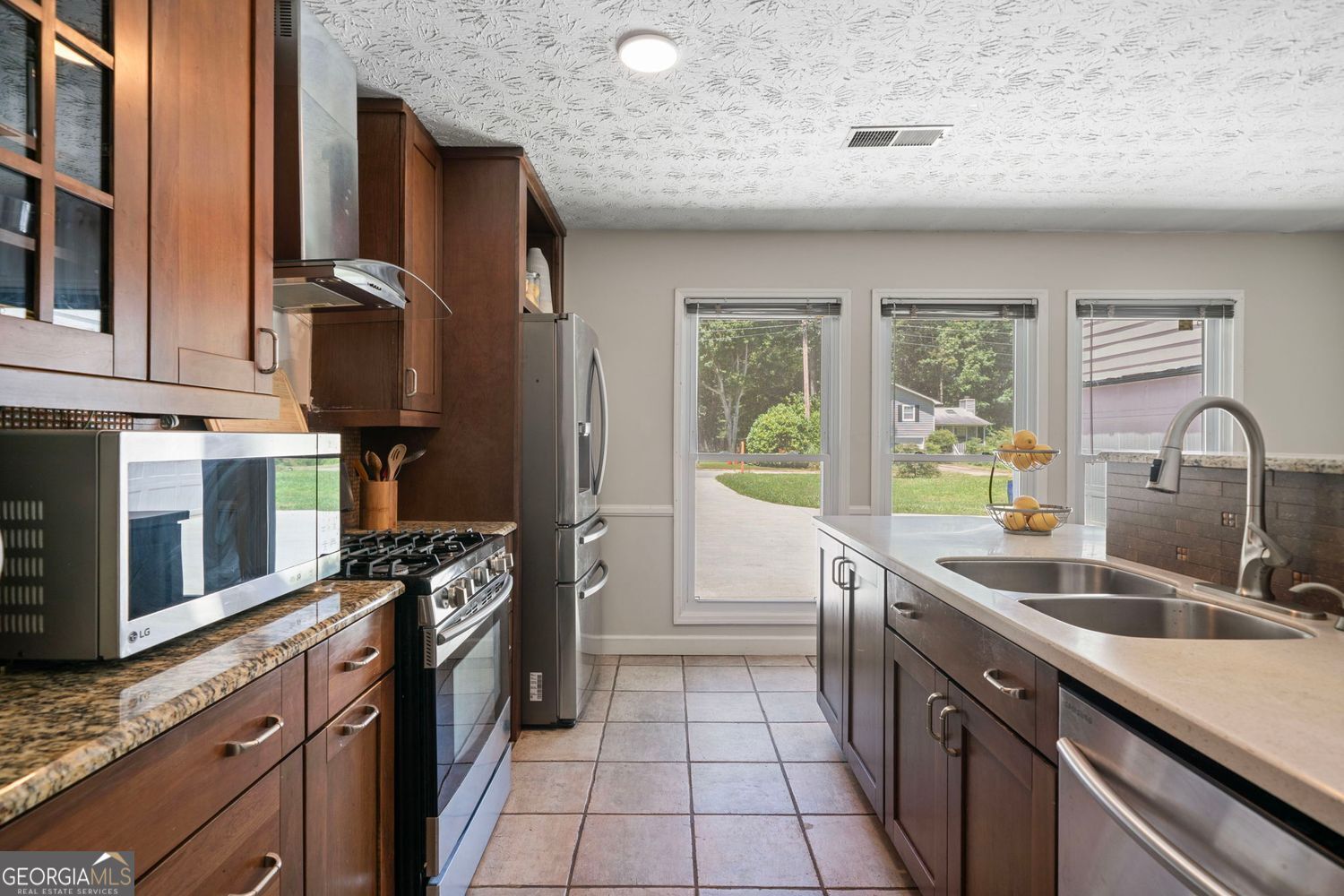 Suwanee, Georgia 30024, United States, 3 Bedrooms Bedrooms, ,2 BathroomsBathrooms,Residential,Active,192313